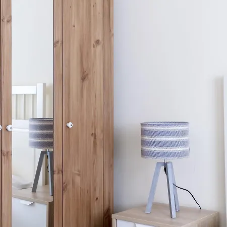 Terrace House 아파트 *
